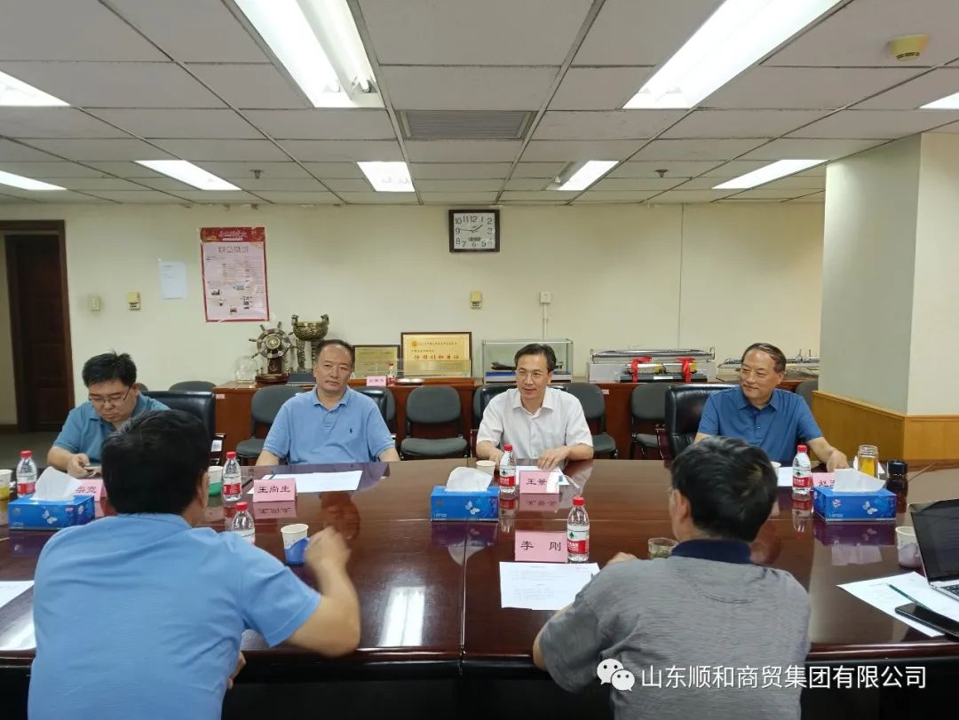 集團(tuán)黨委書記趙玉璽陪同臨沂商城黨工委書記、管委會主任王景美一行到訪中國交通運(yùn)輸協(xié)會